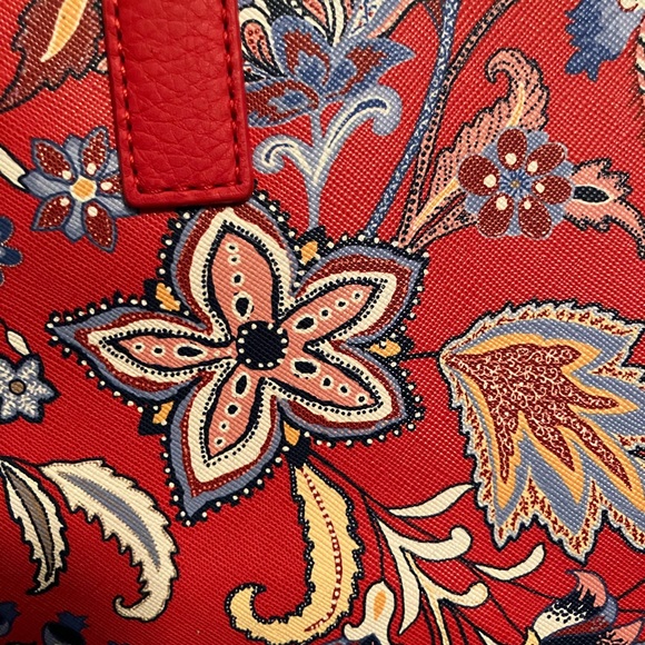 Talbots Large Red Pepper Multi Floral Zip Top Tote Bag in Red Blue Yellow White - Picture 10 of 13